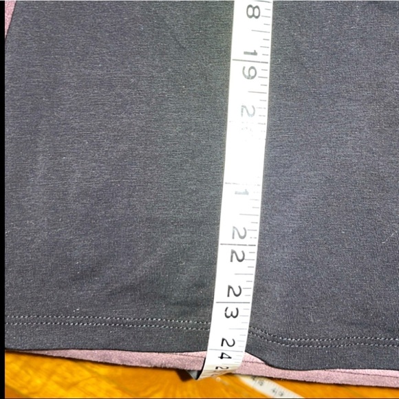 NEW Guess Rhinestone Embellished Short Sleeve Logo Tee in Black sze S - Picture 8 of 12